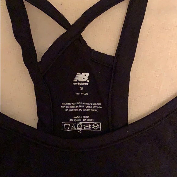 Black NB top - Picture 2 of 3